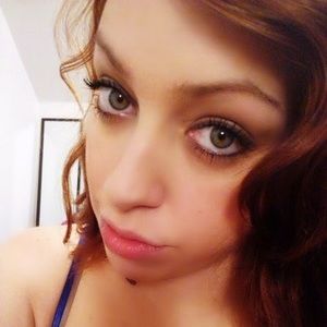 Meet your Posher, Aimee